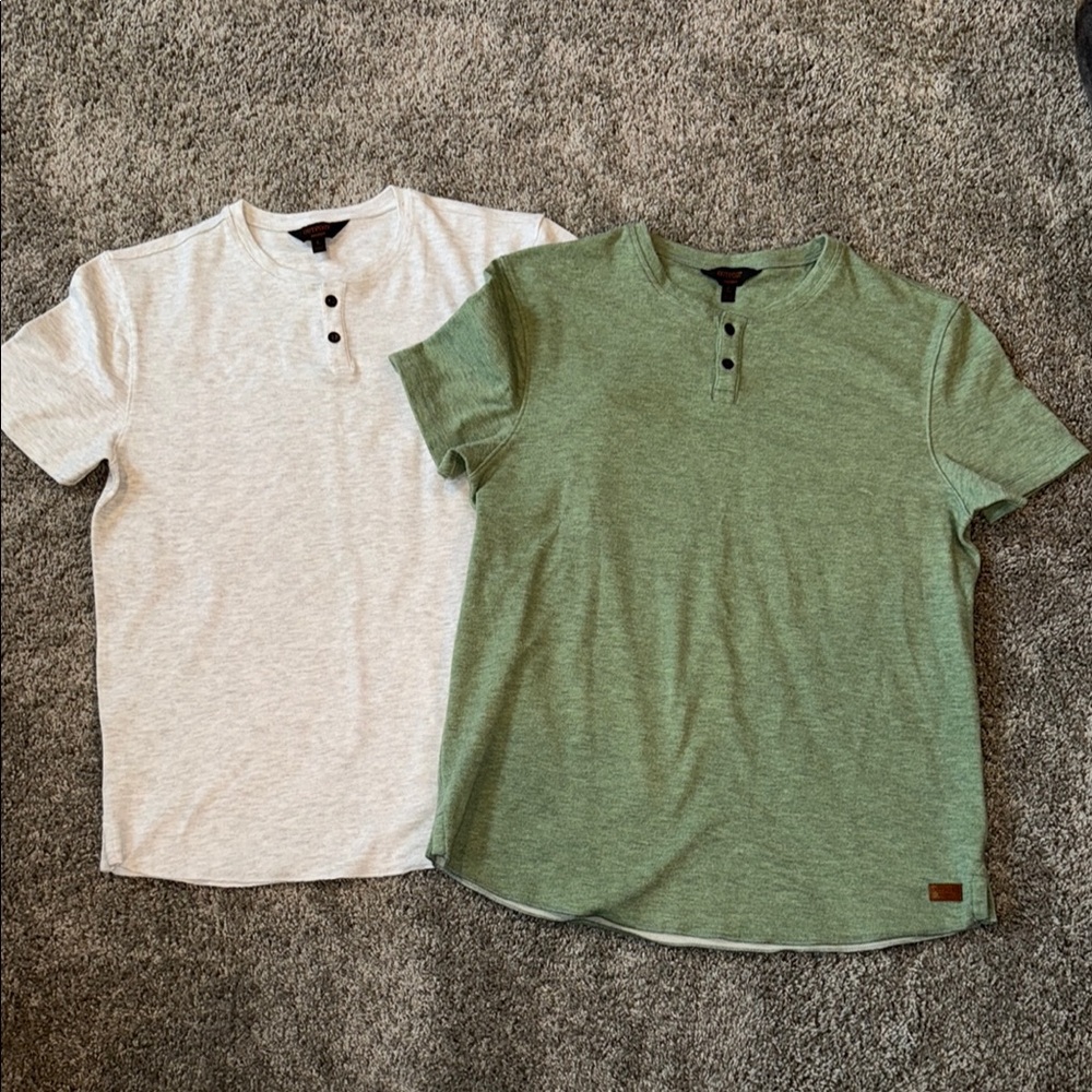 Men's Green and White Short Sleeve Tees